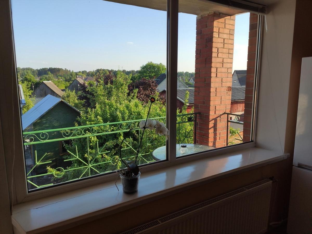 Spacious & Cozy Apartment With Forest View Zapyskis Eksteriør bilde