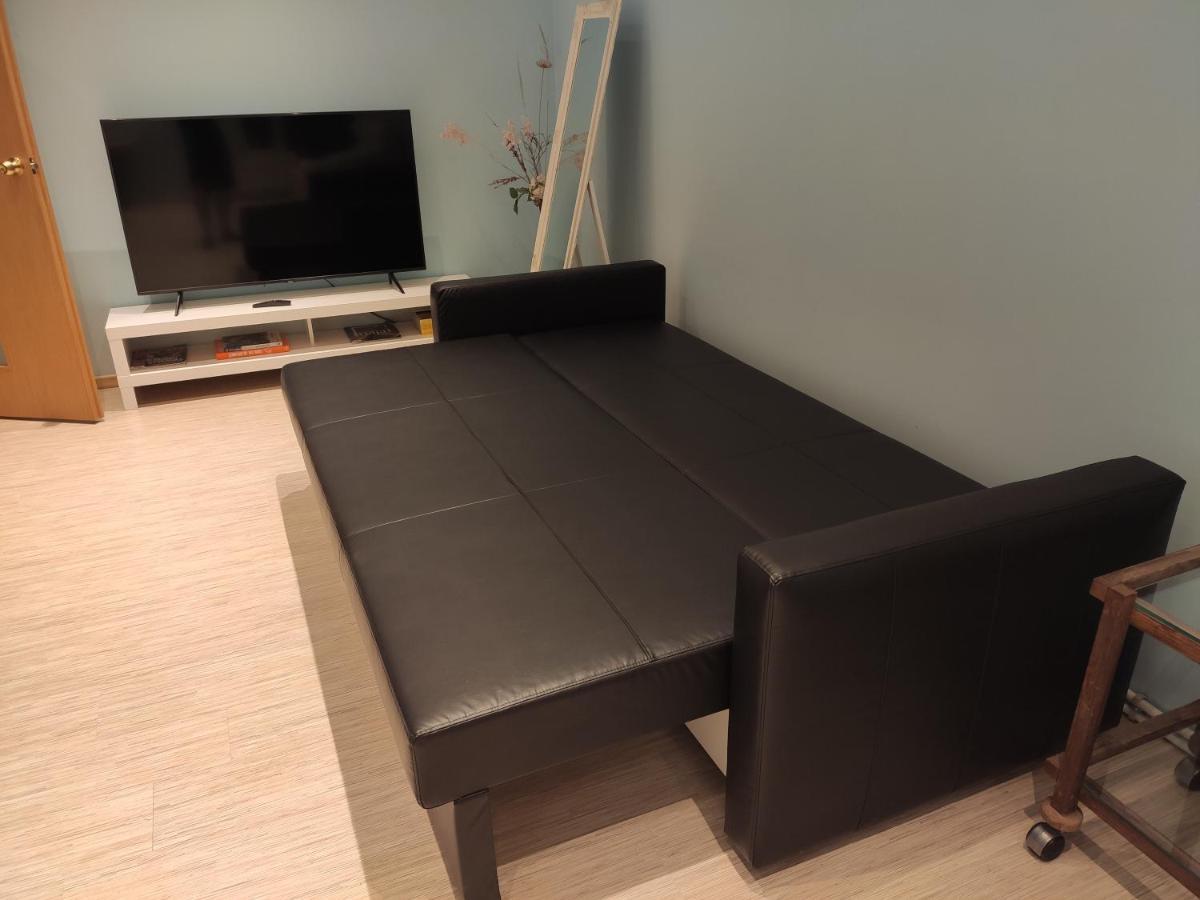Spacious & Cozy Apartment With Forest View Zapyskis Eksteriør bilde